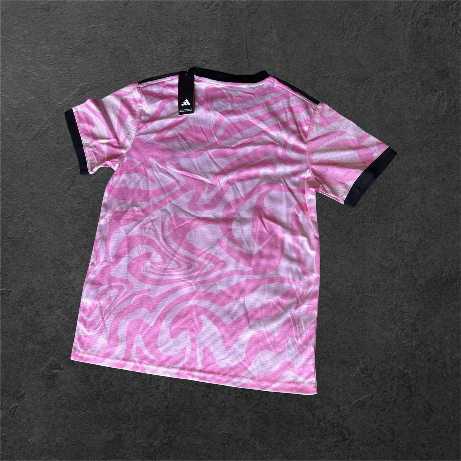 Camiseta de fútbol rosa – photo 2